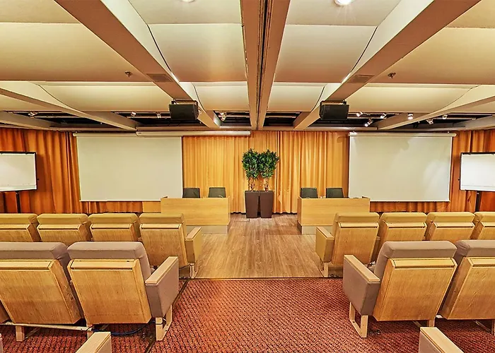 Viking Line Ferry Viking Cinderella - One-way Journey From To Stockholm  הלסינקי